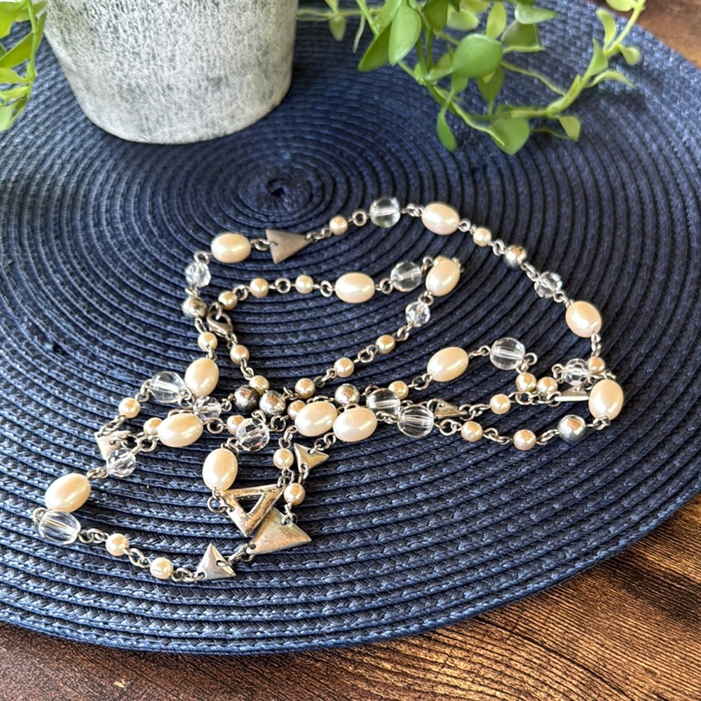 Cream and Silver Layered Necklace with Natural Beads